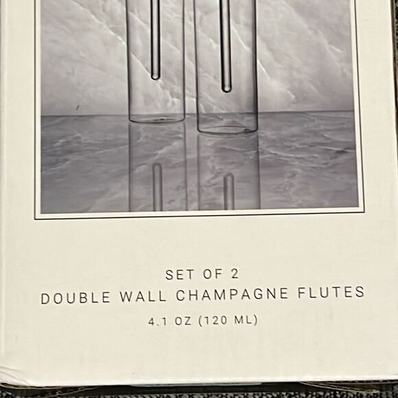 Rachel Zoe Contemporary 2 Double-walled Champagne Flutes D25 - Picture 4 of 4